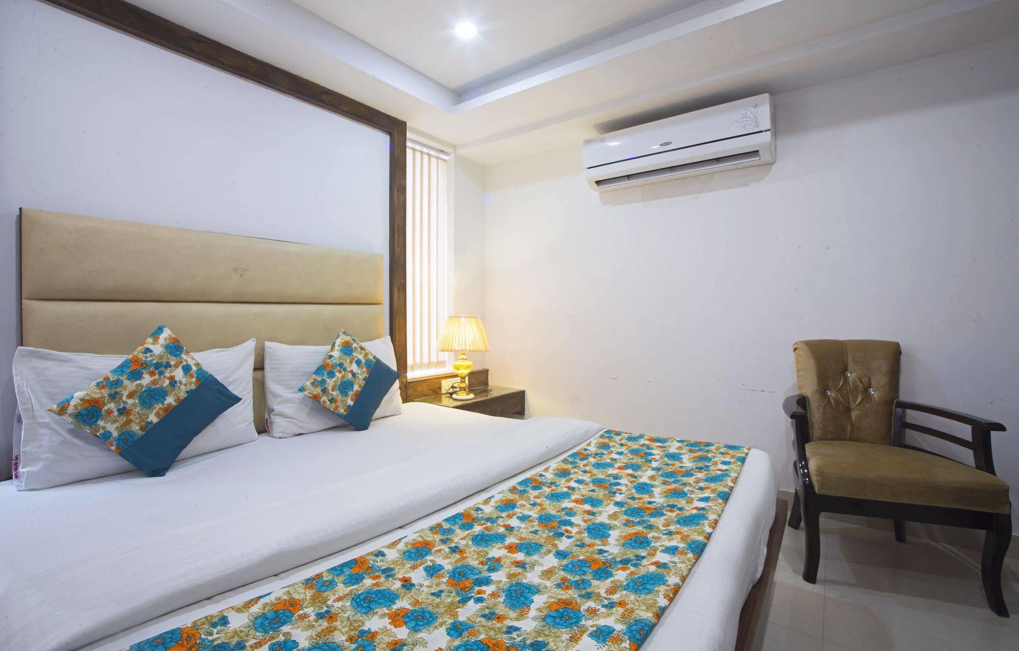Itsy By Treebo - Baba Residency Hotel New Delhi Eksteriør billede