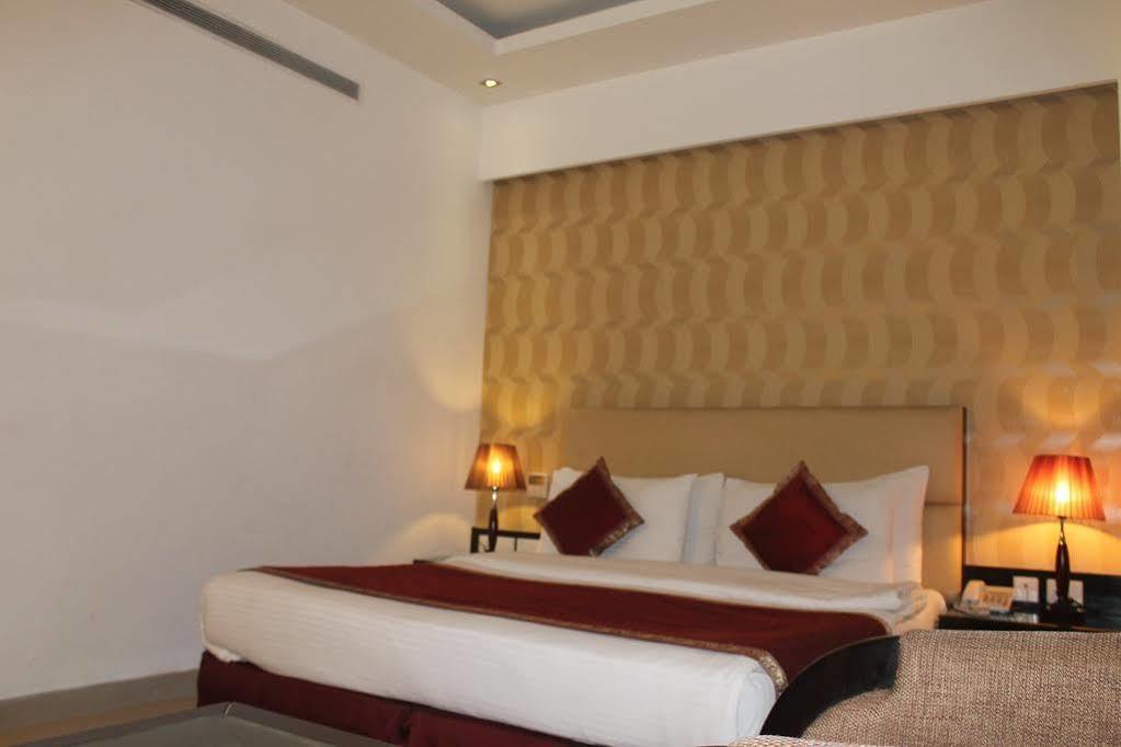Itsy By Treebo - Baba Residency Hotel New Delhi Eksteriør billede