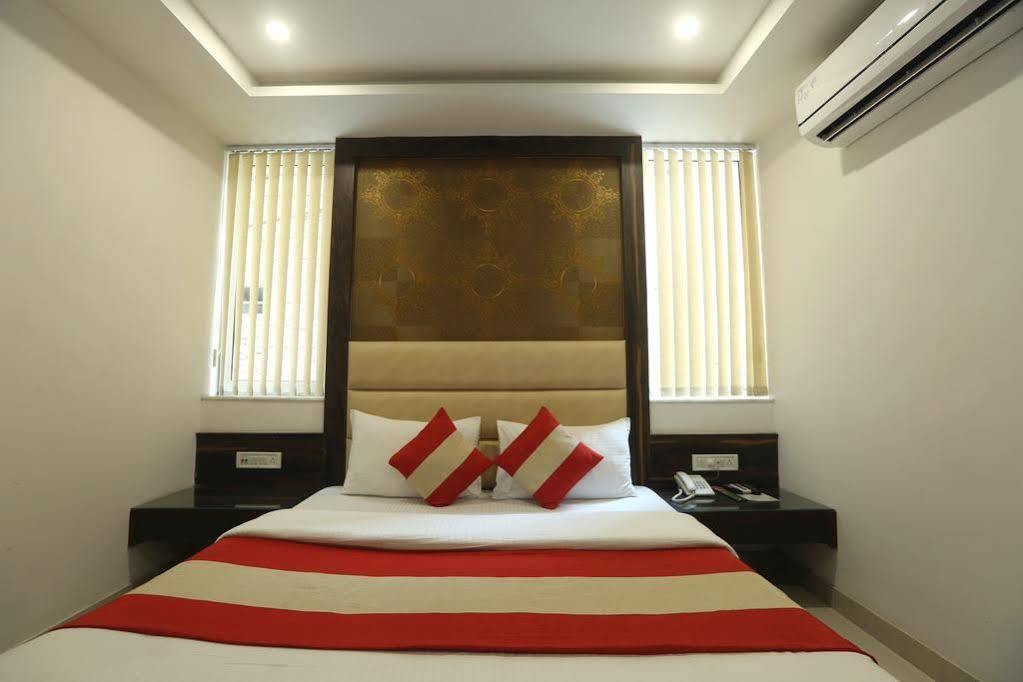 Itsy By Treebo - Baba Residency Hotel New Delhi Eksteriør billede
