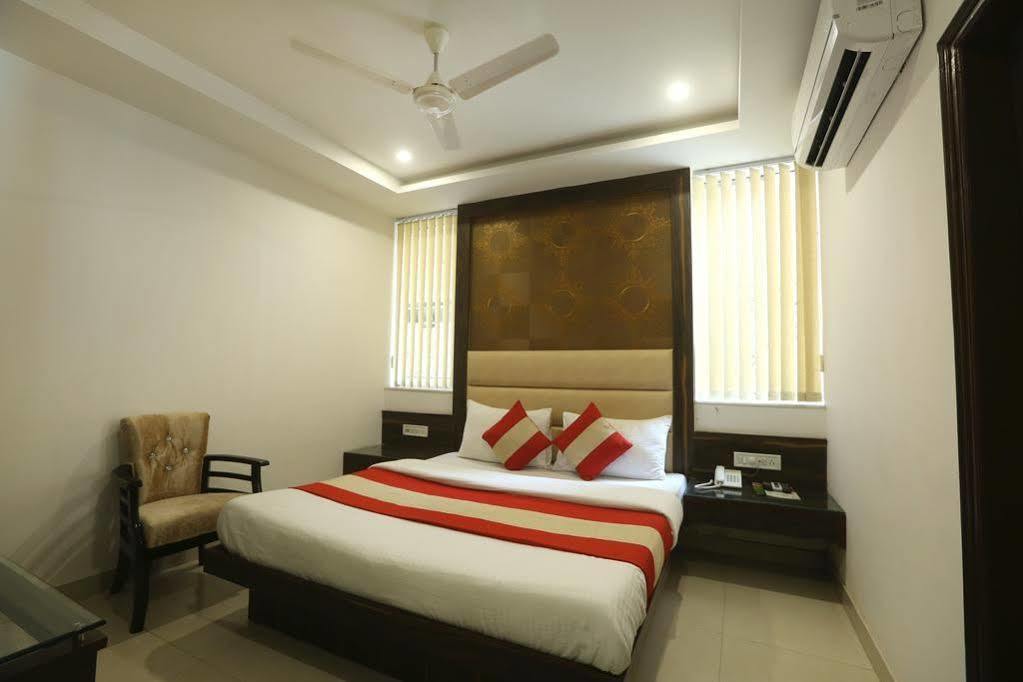 Itsy By Treebo - Baba Residency Hotel New Delhi Eksteriør billede